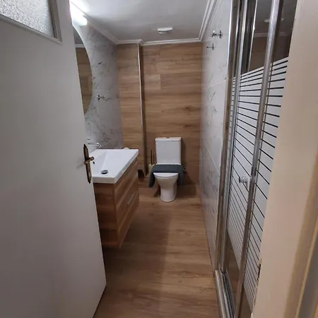 Modern * Каламата